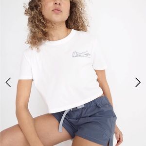 NWOT MWL Hikerscape Crop Tee